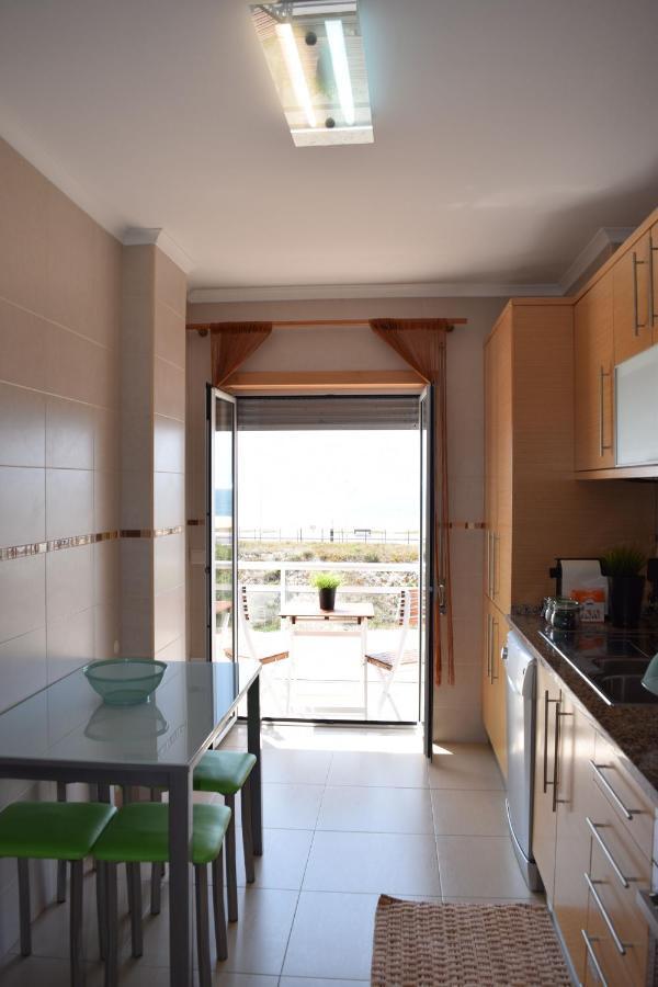 Apartamento T2 Vista Mar 纳扎雷 外观 照片